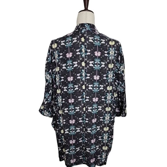 Victoria's Secret Butterfly Kimono Bathrobe/ Cover Up Size S/XS - Picture 3 of 8